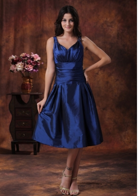 Royal Blue Bridesmaid Dress Clearances With V-neck Tea-length