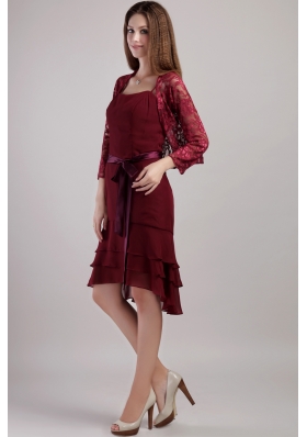 Burgundy Column / Sheath Strapless Knee-length Chiffon Sash Bridesmaid Dress
