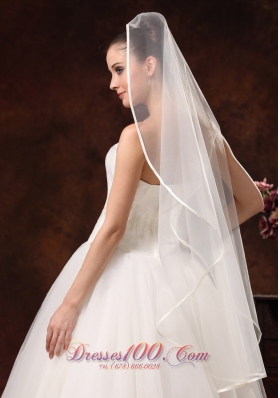 One-tier Organza Fingertip Wedding Veil