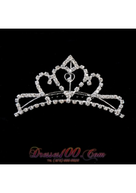 Sweet Tiara With Cute Sweetheart Shaped Rhinestone