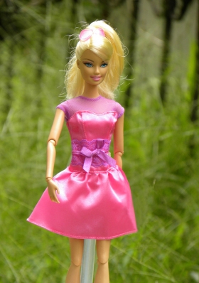 Lovely Handmade Rose Pink Scoop Appliques Sash For Barbie Doll Dress