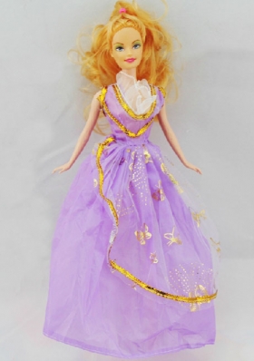 barbies vestidas de quinceañeras