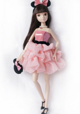 Pretty Princess Dress For Noble Barbie With Pick-ups