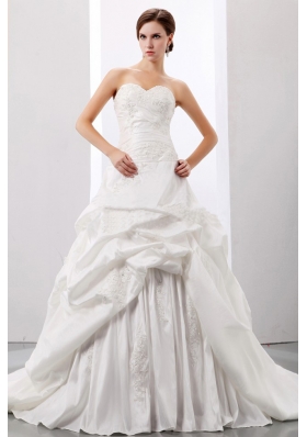 Custom Made Wedding Gowns Princess Pick-ups and Appliques Sweetheart With Taffeta