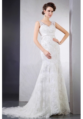 2013 Lace Wedding Dress With V-neck Court Train Clasp Handle For Custom Made