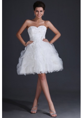 Sweetheart Short Mini-length Wedding Dress with Appliques and Ruffles