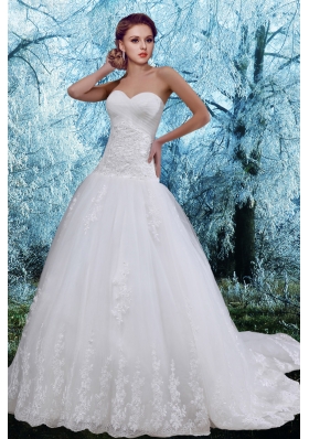 2014 Romantic Sweetheart A Line Chapel Train Wedding Dress with Lace