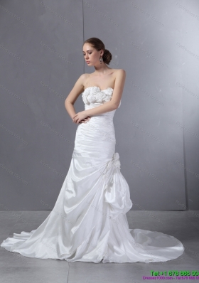 2015 Luxurious Sweetheart Wedding Dress with Court Train