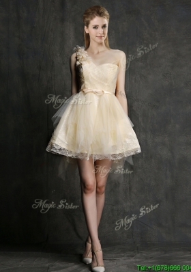 New One Shoulder Short Dama Dresses with Belt and Hand Made Flowers