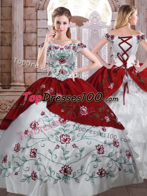 Top Selling Sleeveless Embroidery and Ruffled Layers Lace Up Quince Ball Gowns