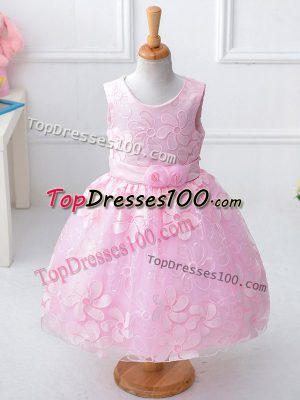 Eye-catching Baby Pink Ball Gowns Scoop Sleeveless Lace Knee Length Zipper Appliques and Hand Made Flower Flower Girl Dresses