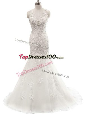 Nice V-neck Sleeveless Tulle Wedding Dresses Lace Brush Train Clasp Handle