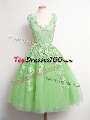 Perfect V-neck Sleeveless Bridesmaid Dress Knee Length Appliques Yellow Green Tulle