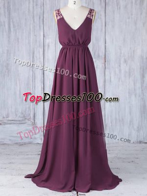 Customized Floor Length Burgundy Quinceanera Court of Honor Dress V-neck Sleeveless Backless