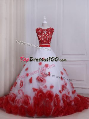 New Arrival White And Red Tulle Zipper Scalloped Sleeveless Wedding Dresses Brush Train Appliques