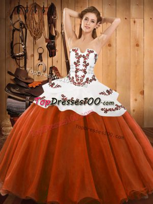 Rust Red Ball Gowns Strapless Sleeveless Tulle Floor Length Lace Up Embroidery Quinceanera Gowns