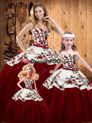 Luxury Sleeveless Floor Length Embroidery Lace Up Vestidos de Quinceanera with Wine Red