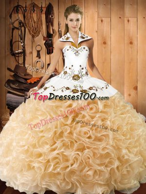 Exquisite Champagne Ball Gowns Fabric With Rolling Flowers Halter Top Sleeveless Embroidery Floor Length Lace Up Vestidos de Quinceanera