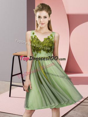 Empire Bridesmaid Dresses Yellow Green V-neck Tulle Sleeveless Knee Length Lace Up
