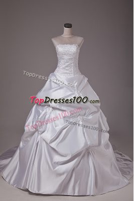 Sleeveless Brush Train Embroidery and Pick Ups Lace Up Wedding Gowns