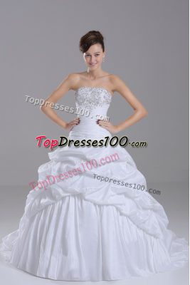 Hot Selling Beading and Pick Ups Wedding Dress White Lace Up Sleeveless Brush Train