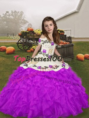 Floor Length Lace Up Girls Pageant Dresses Purple for Party and Wedding Party with Beading and Ruffles