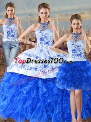 Deluxe Sleeveless Organza Floor Length Lace Up 15th Birthday Dress in Blue And White with Embroidery and Ruffles