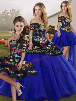 Custom Fit Royal Blue Ball Gowns Tulle Off The Shoulder Sleeveless Embroidery Floor Length Lace Up 15 Quinceanera Dress