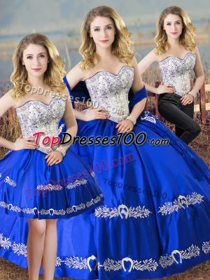 Royal Blue Quince Ball Gowns Sweet 16 and Quinceanera with Beading and Embroidery Sweetheart Sleeveless Lace Up