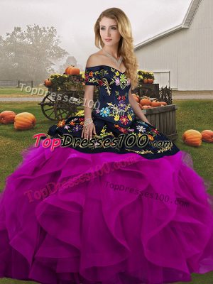 Cheap Sleeveless Tulle Floor Length Lace Up Ball Gown Prom Dress in Black And Purple with Embroidery and Ruffles