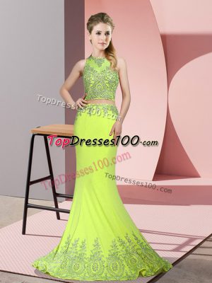 Yellow Green Sleeveless Sweep Train Beading and Appliques Prom Dresses