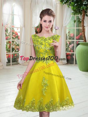 Smart Yellow Green A-line Beading and Appliques Dress for Prom Lace Up Tulle Sleeveless Knee Length