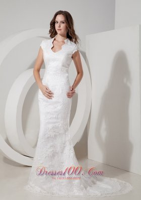 Fashionbale Mermaid V-neck Lace Wedding Dress Brush Train  - Top Selling