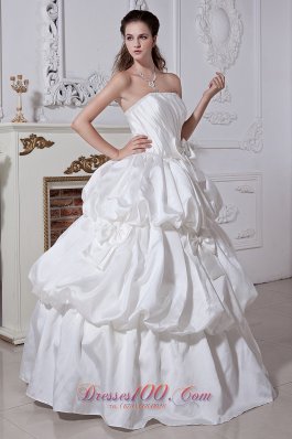 Classical A-line / Princess Strapless Floor-length Satin Beading and Bows Wedding Dress - Top Selling
