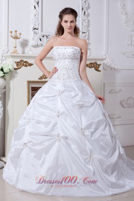 Beautiful A-line Strapless Embroidery Wedding Dress Court Train Taffeta - Top Selling