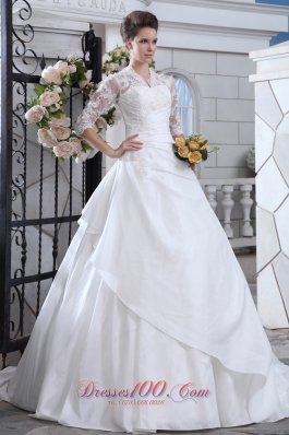 Discount Wedding Dress Ball Gown V-neck Court Train Satin Lace