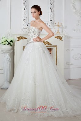 Exqusite A-line Strapless Court Train Tulle Beading Wedding Dress Ivory A-line Strapless Court Train Tulle Beading Wedding Dress Under 250