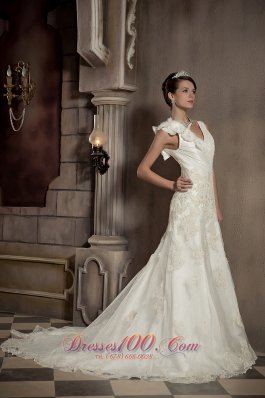 Beautiful A-line V-neck Chapel Train Organza and Taffeta Appliques Wedding Dress