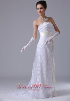 Stylish Strapless Lace Column / Sheath Brush / Sweep 2012 Ankeny Iowa Wedding Dress