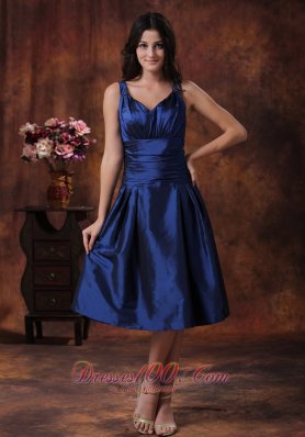 Cheap Royal Blue Bridesmaid Dress Clearances With V-neck Tea-length In Yuma Arizona