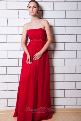 Cheap Wine Red Empire Chiffon Ruch Bridesmaid Dress Strapless Floor-length