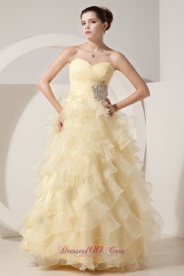 2013 Beautiful Light Yellow A-line / Princess Prom Dress Sweetheart Beading Floor-length Organza