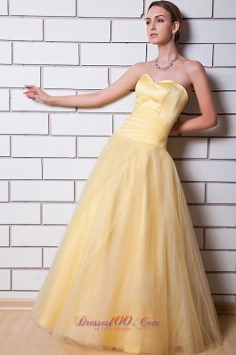 Best Gold A-line Sweetheart Prom Dress Tulle and Taffeta Ruch Floor-length