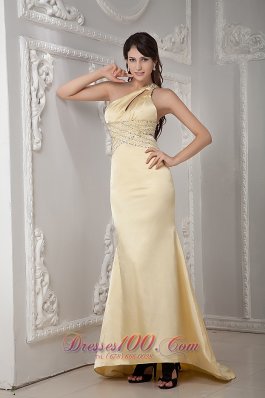 Best Unique Light Yellow Column Prom Dress One Shoulder Satin Beading Brush Train