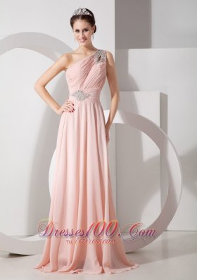 2013 Gorgeous Baby Pink Empire One Shoulder Prom Dress Chiffon Ruch and Beading Brush Train