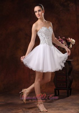 2013 Sweetheart Beaded Mini-length For White Cocktail / Homecoming Dress In Livonia