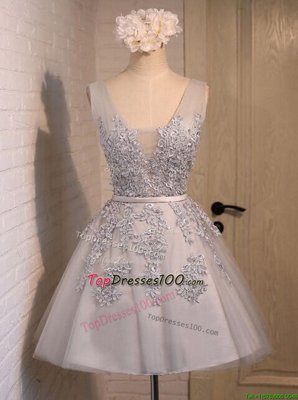 Latest V-neck Sleeveless Cocktail Dresses Mini Length Beading and Appliques Grey Organza