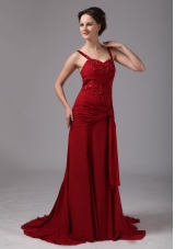 Wine Red Spaghetti Straps Mother Of The Bride Dress With Appliques and Beading Brush Train For Custom Made