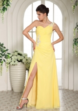 Stylish Light Yellow One Shoulder High Slit Prom Dress With Appliques and Ruch