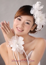 Popular White Feather Organza Flowers Fascinators and Wrist Corsage